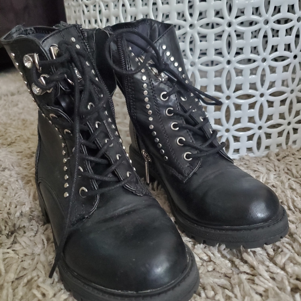 Rockin' boots